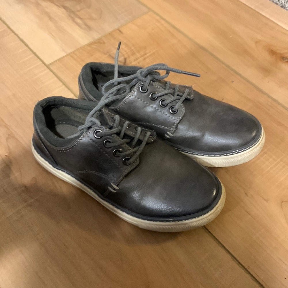 Cute Grey Dress Shoes size 13